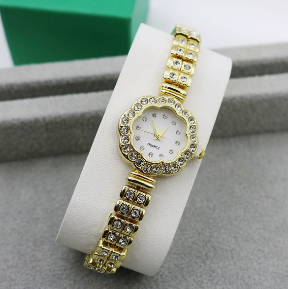Women's Casual Metal And Stainless Steel Quartz Bracelet Watch With Round Dial