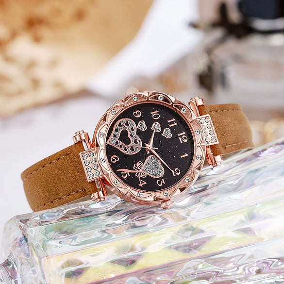 Women's Casual Quartz Watch With Plastic Case Imitation Leather Strap And Stainless Steel Pin Buckle Round Dial