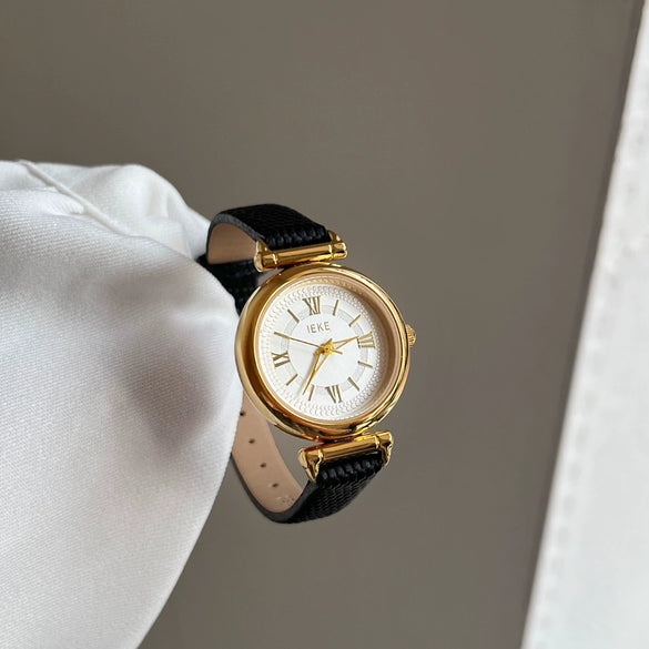 Women's Casual Round Alloy Case Imitation Leather Strap Watch With Roman Numeral Retro Style