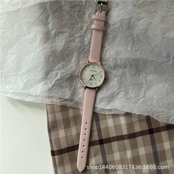 Women's Casual Round Alloy Case Quartz Watch With Ordinary Glass Mirror And Ins Style