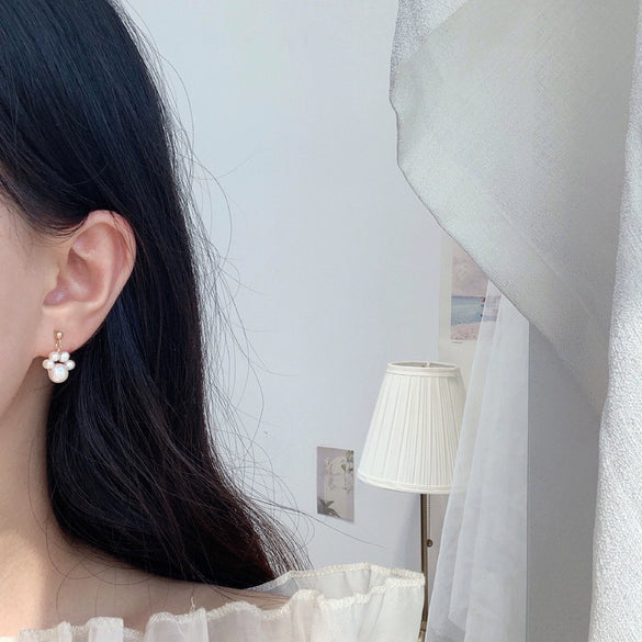 Women's Cat Claw Pearl Earrings 14K Gold
