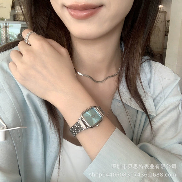 Women's Cold Style Square Alloy Case Steel Band Quartz Watch With Ordinary Glass Mirror