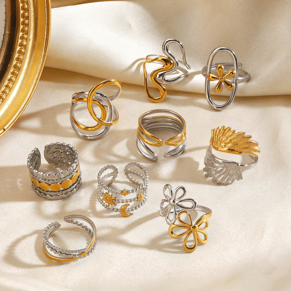 Women's Color Block Stainless Steel Geometric Line Ring With Two Tone Gold And Silver Electroplated Finish