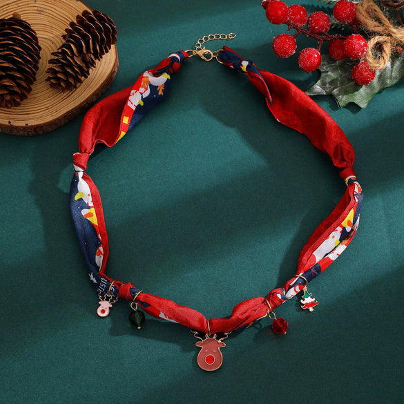 Women's Colorful Christmas Resin Geometric Pendant Necklace With Alloy Charm And Hand Knitted Design