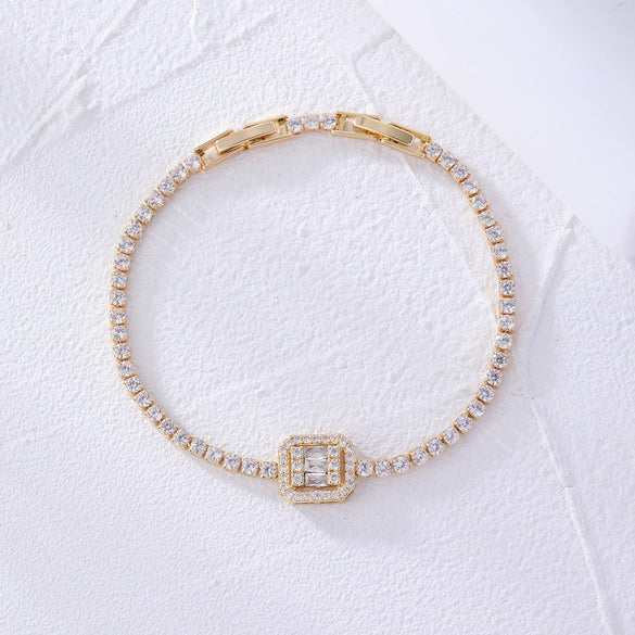 Women's Copper Bracelet With Gold Plated Geometric Square Zircon And Glass Gypsophila Design Fashion Elegant Jewelry