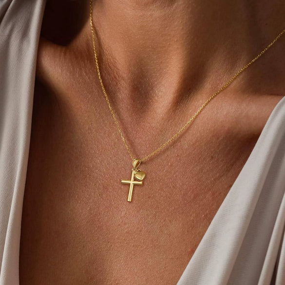 Women's Copper Cross And Heart Necklace With Electroplated Geometric Pendant Simple Versatile Clavicle Chain Trendy Jewelry