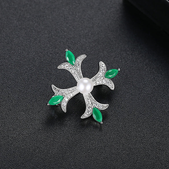 Women's Copper Cross Brooch With Zircon Pearl Geometric Design Electroplated Decorative Lapel Pin