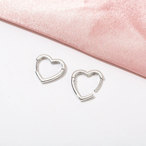 Women's Copper Fivepointed Star And Peach Heart Earrings With Electroplated Treatment