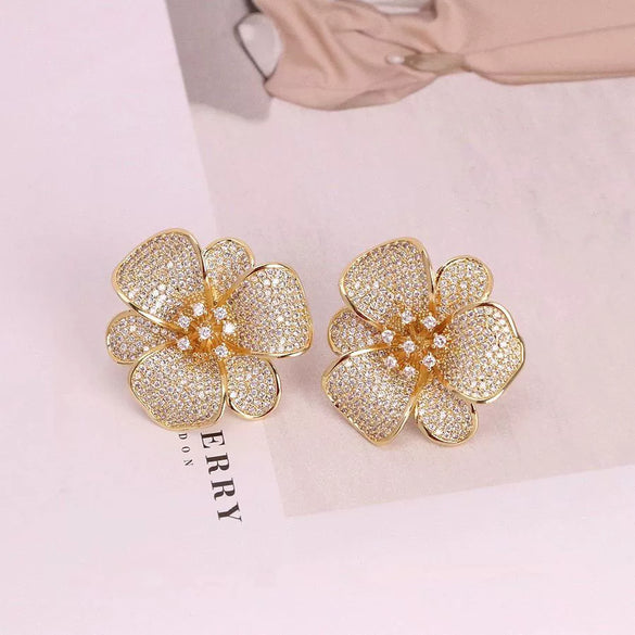 Women's Copper Flower Earrings With Electroplating And Inlaid Zircon Pearl And Diamond Decoration Ins Style