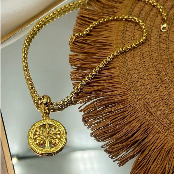 Women's Copper Flower Tree Of Life Pendant Choker Necklace With Electroplated Finish And Light Luxury Elegant Style