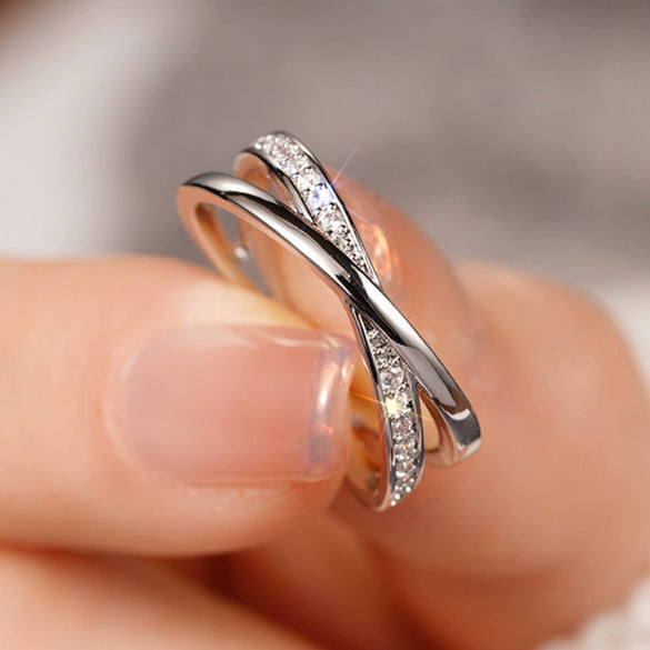 Women's Copper Geometric Design Ring With Micro Inlay Zircon
