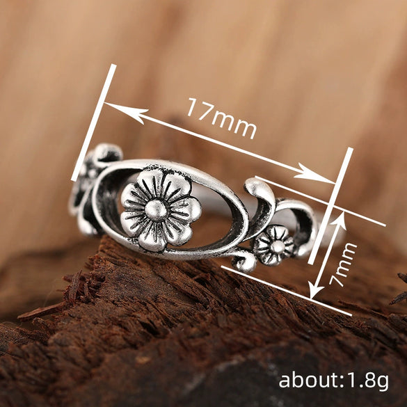 Women's Copper Geometric Hollow Flower Ring With Electroplating