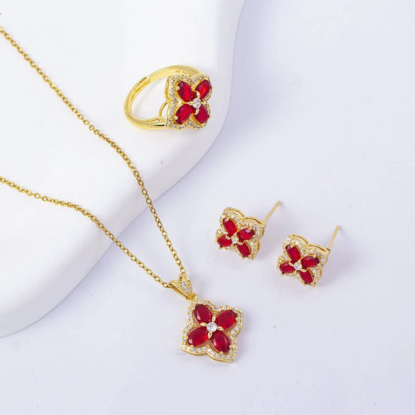 Women's Copper Geometric Light Luxury Electroplated Pendant Necklace With O Word Chain