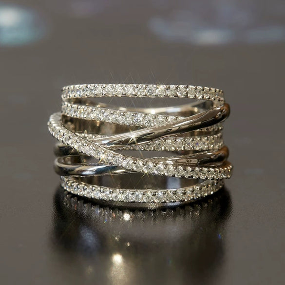 Women's Copper Geometric Light Luxury Style Ring With Zirconia Design