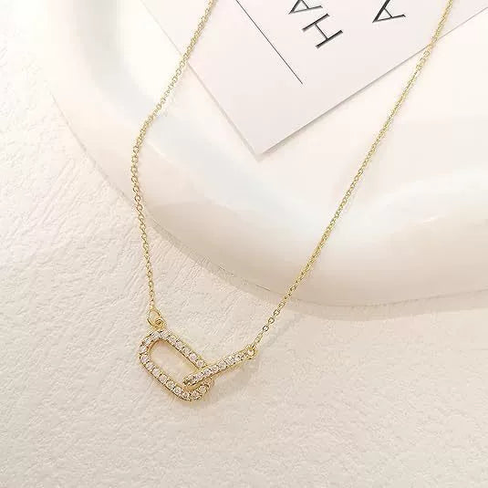 Women's Copper Geometric Paper Clip Pendant Necklace With Micro Paved Zircon Double Ring Charm And O Shaped Chain Electroplated Fashion Clavicle Necklace