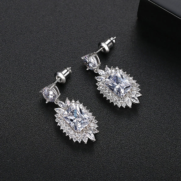 Women's Copper Geometric Zircon Inlaid Earrings With Electroplated Finish Fashion Jewelry For Bridal And Formal Wear Wholesale