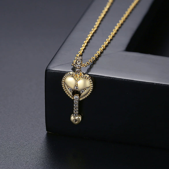 Women's Copper Heart Pendant Necklace With Zircon Inlay Electroplated Finish And Ochain Fashion Jewelry