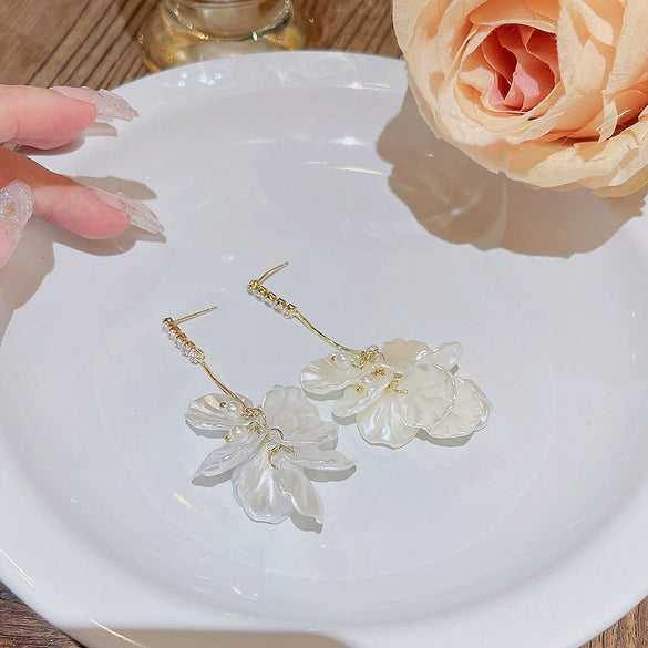 Women's Copper Inlaid Zircon Flower Petal Shell Tassel Earrings