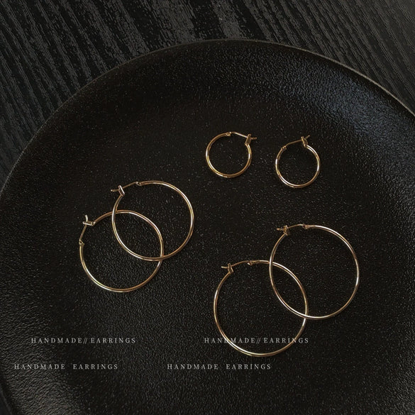 Women's Copper Large Round Hoop Earrings Simple Geometric Electroplated Statement Earrings