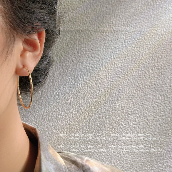 Women's Copper Large Round Hoop Earrings Simple Geometric Electroplated Statement Earrings