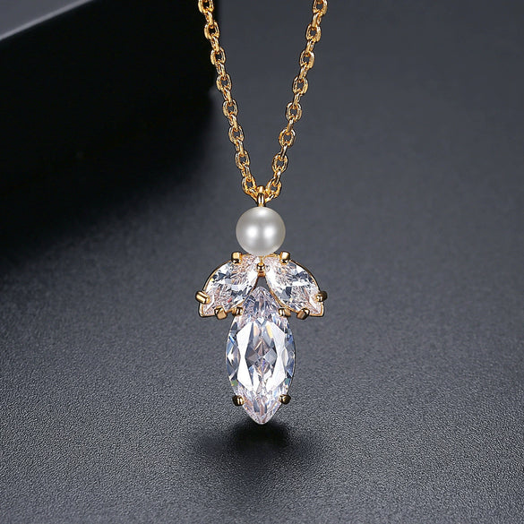 Women's Copper Leaf Pendant Necklace With Mixed Gemstone Inlay And Pearl Detail Electroplated Fashion Jewelry Wholesale