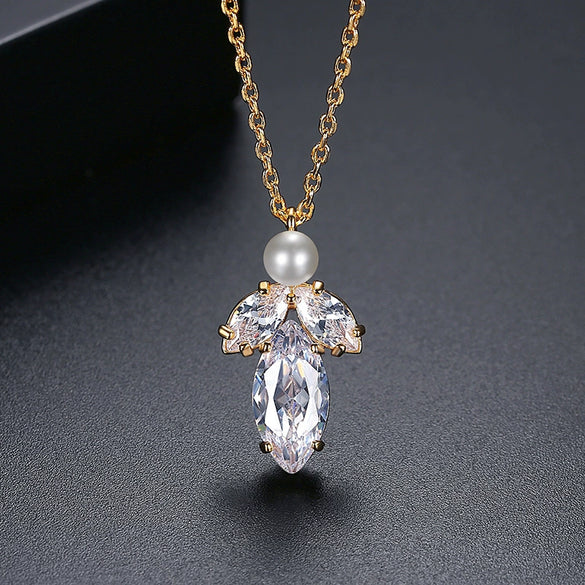 Women's Copper Leaf Pendant Necklace With Mixed Gemstone Inlay And Pearl Detail Electroplated Fashion Jewelry Wholesale