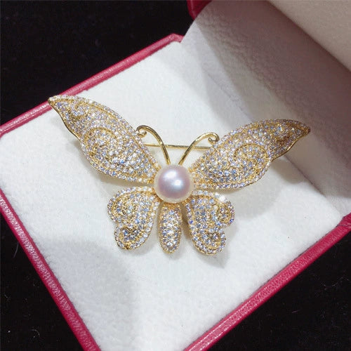 Women's Copper Natural Freshwater Pearl Butterfly Brooch With Micro Inlay Simple Style Fine Jewelry