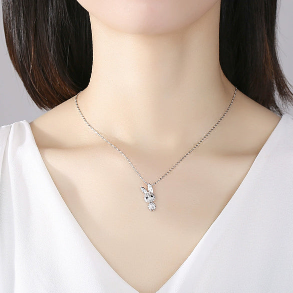 Women's Copper Rabbit Pendant Necklace With Inlaid Zircon Electroplated Short Clavicle Chain Jewelry