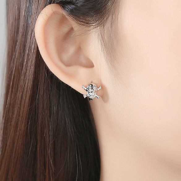 Women's Copper Skull Ear Cuff Earrings With Zircon Simple Geometric Electroplated Metallic Jewelry