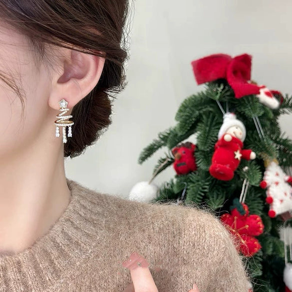 Women's Copper Star Tassel Earrings With Silver Ear Needles And Diamondstudded Minimalist Design