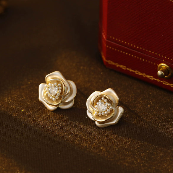 Women's Copper Threedimensional Geometric Camellia Enamel Electroplated Earrings With Pearl Stamen