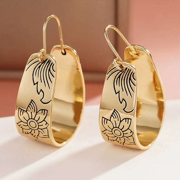 Women's Copper Ushaped Geometric Rhombus Electroplated Earrings With Flower Style