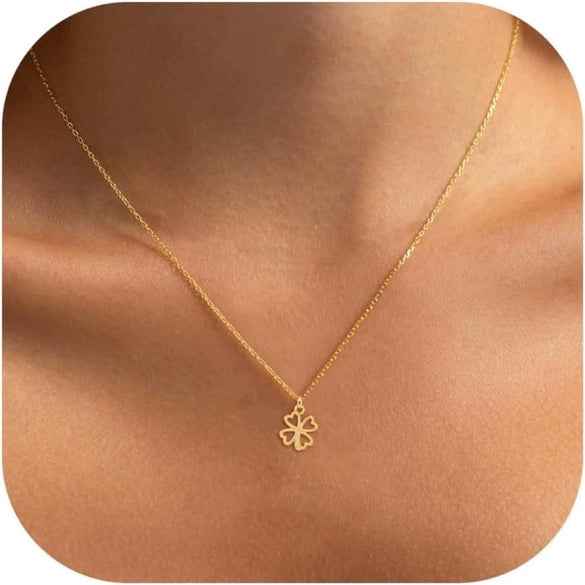 Women's Copper Zircon Four Leaf Clover Necklace Geometric Pendant With O Shaped Chain Electroplated Minimalist Fashion Jewelry