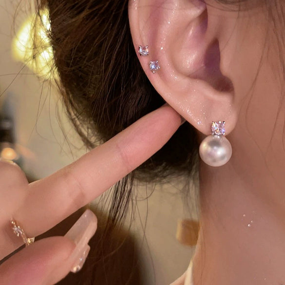 Women's Copper Zircon Pearl Light Luxury Niche Highend Geometric Electroplated Earrings