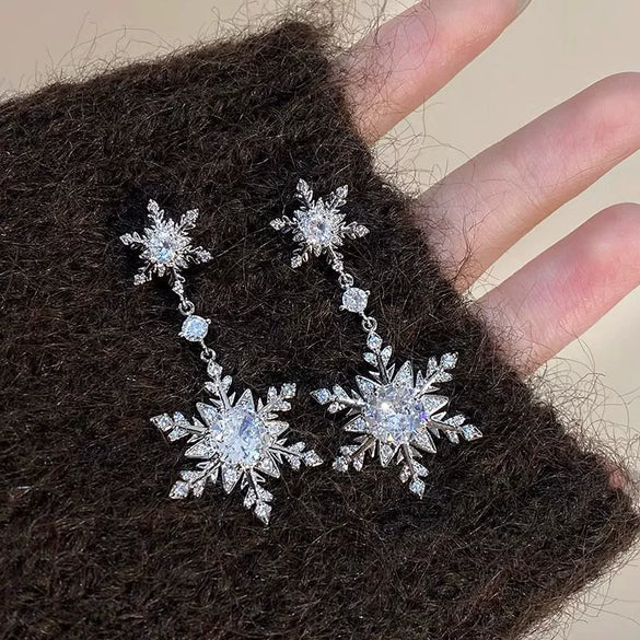 Women's Copper Zircon Snowflake Pendant Earrings With Steel Ear Posts Minimalist Light Luxury Floral Design