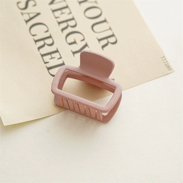 Women's Cream Color Square Hair Grab Clip With Baking Paint Spring And Summer Allmatch Hair Accessory