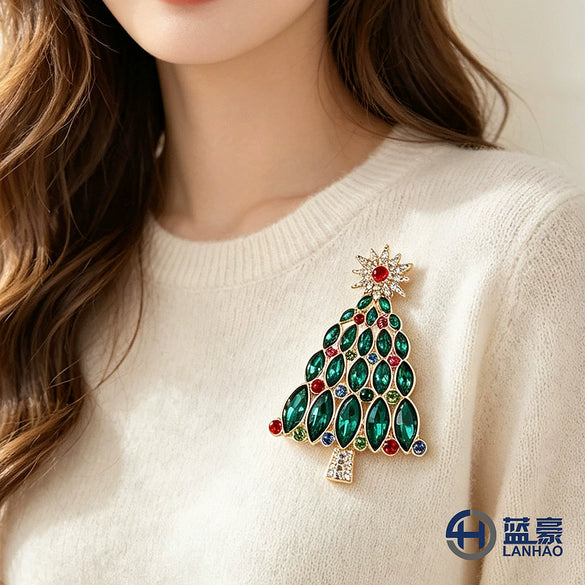 Women's Crystal Christmas Tree Brooch Zinc Alloy Festive Clothing Accessory With Sparkling Point Drill Embellishment