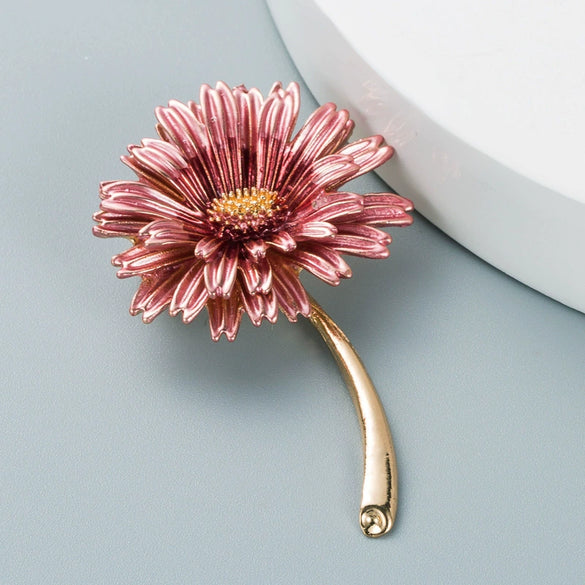 Women's Daisy Brooch Alloy Electroplated Fashion Lapel Pin Decorative Clothing Accessory