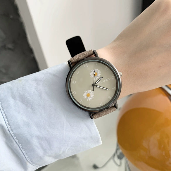 Women's Daisy Watch Alloy Casual Retro Style For Junior High School Students
