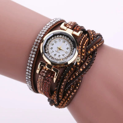 Women's Diamond Quartz Watch Leisure Style Round Dial Belt Buckle Clasp Belt Material Ordinary Mirror