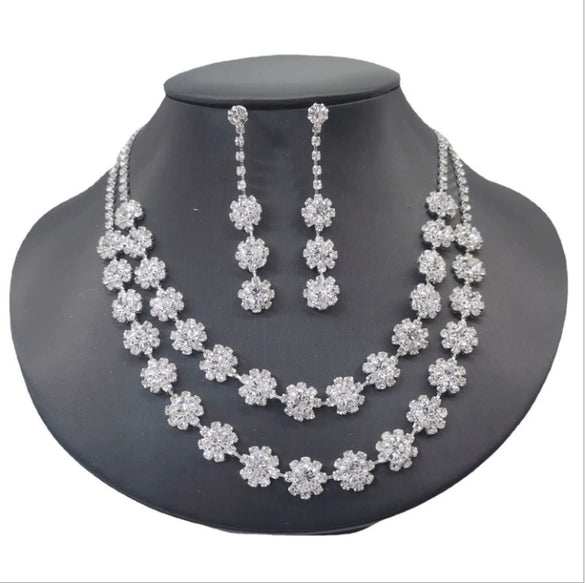 Women's Double Layer Rhinestone Necklace And Earrings Bridal Jewelry Set With Sunflower And Water Drop Design