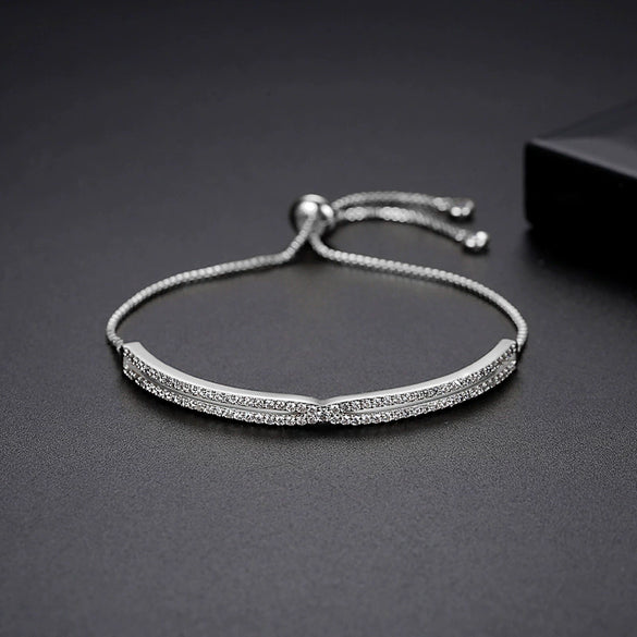 Women's Electroplated Copper Geometric Zircon Pull Bracelet Minimalist Fashion Jewelry