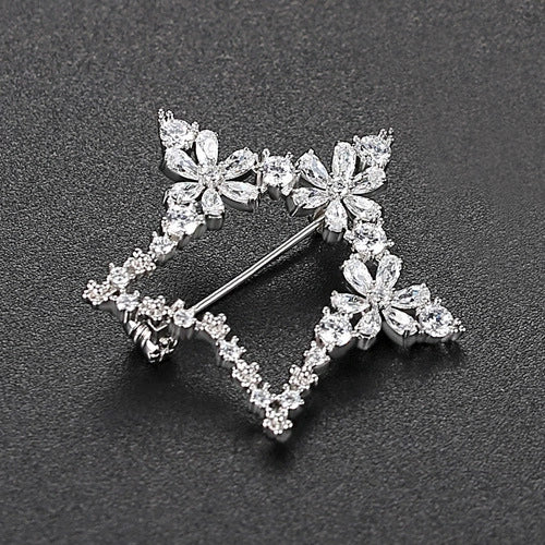Women's Electroplated Copper Zircon Star Brooch Fivepointed Minimalist Fashion Jewelry Accessory