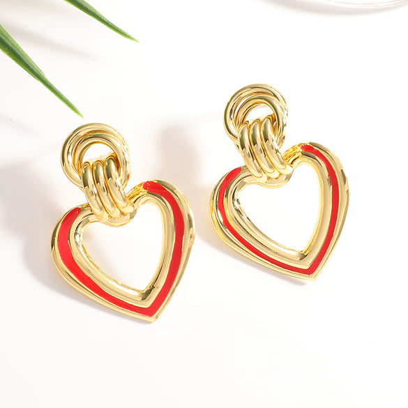 Women’s Electroplated Iron Geometric Double Heart Drop Earrings With Hollow Design And Stainless Steel Ear Posts