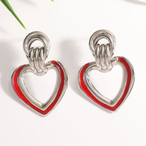 Women’s Electroplated Iron Geometric Double Heart Drop Earrings With Hollow Design And Stainless Steel Ear Posts