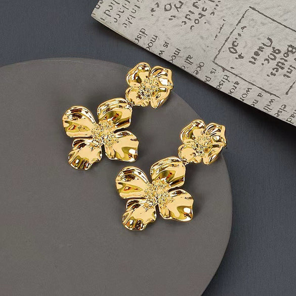 Women's Electroplated Metal Geometric Rhombus Stud Earrings With Copper Posts Elegant Fashion Jewelry Wholesale
