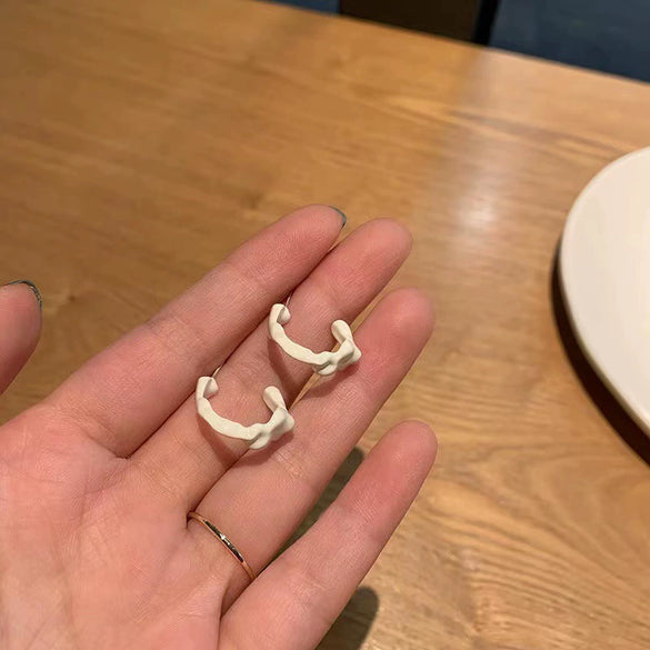 Women's Elegant Fashionable Ear Studs With Pearl Mango Shape Alloy Material Electroplating Treatment And Bow Pattern