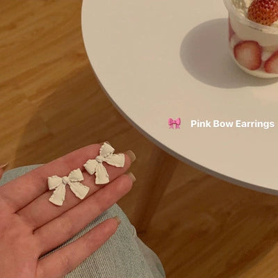 Women's Elegant Fashionable Ear Studs With Pearl Mango Shape Alloy Material Electroplating Treatment And Bow Pattern