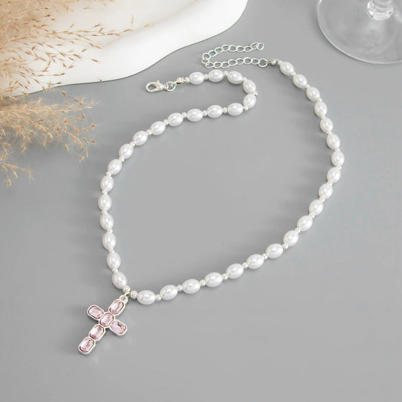 Women's Elegant Geometric Imitation Pearl Beaded Pendant Necklace With Alloy Cross Charm And Lobster Clasp