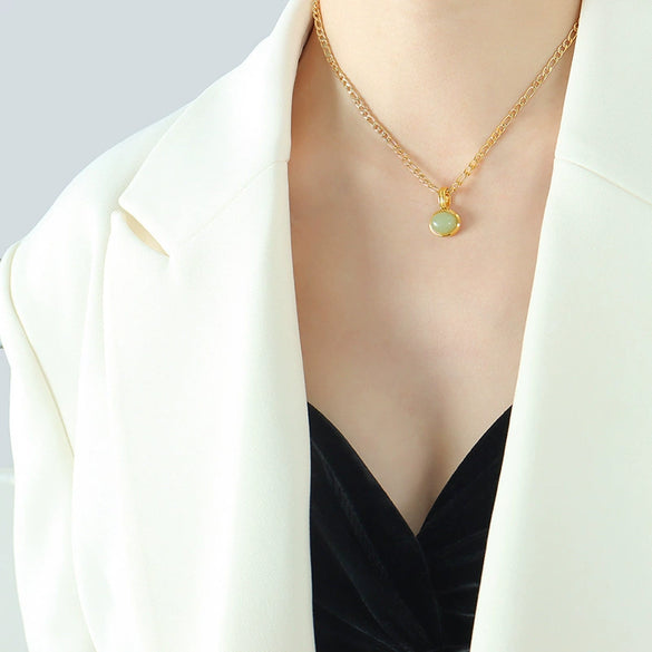 Women's Elegant Non Fading Jewelry Set With Green Aventurine Pendant Titanium Steel Material And Electroplating Design